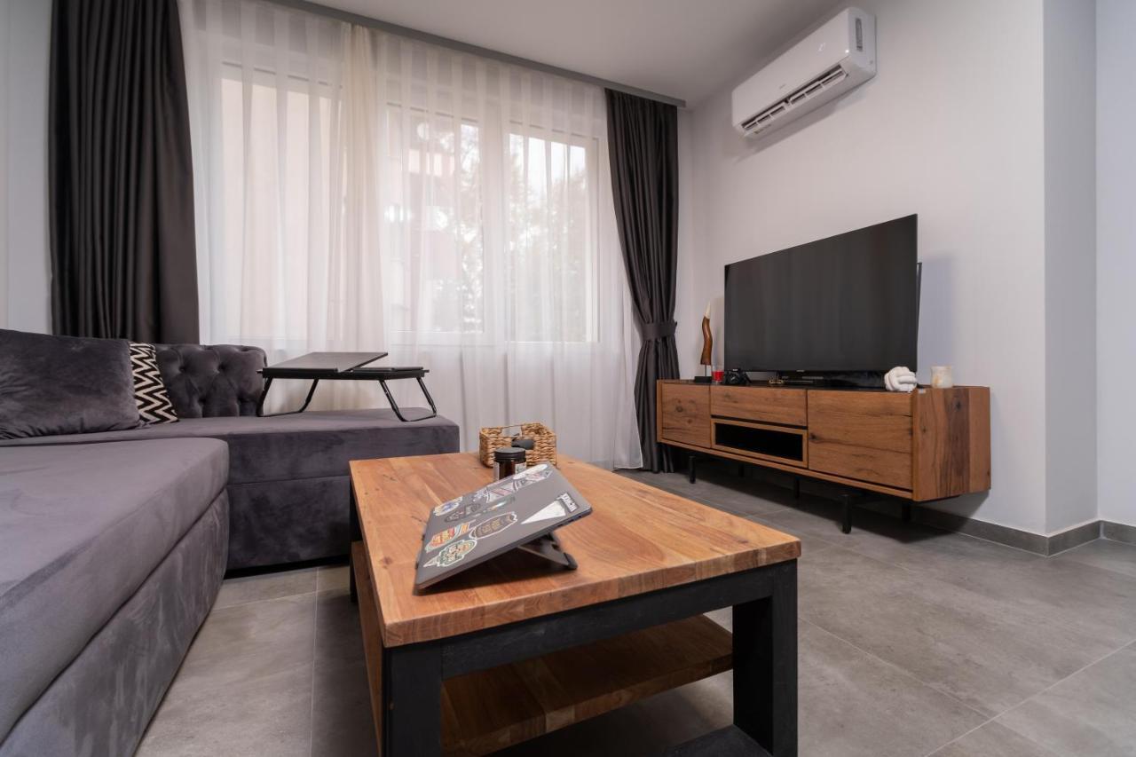 Chic 1Br Apartment With Balcony In Plovdiv Eksteriør bilde