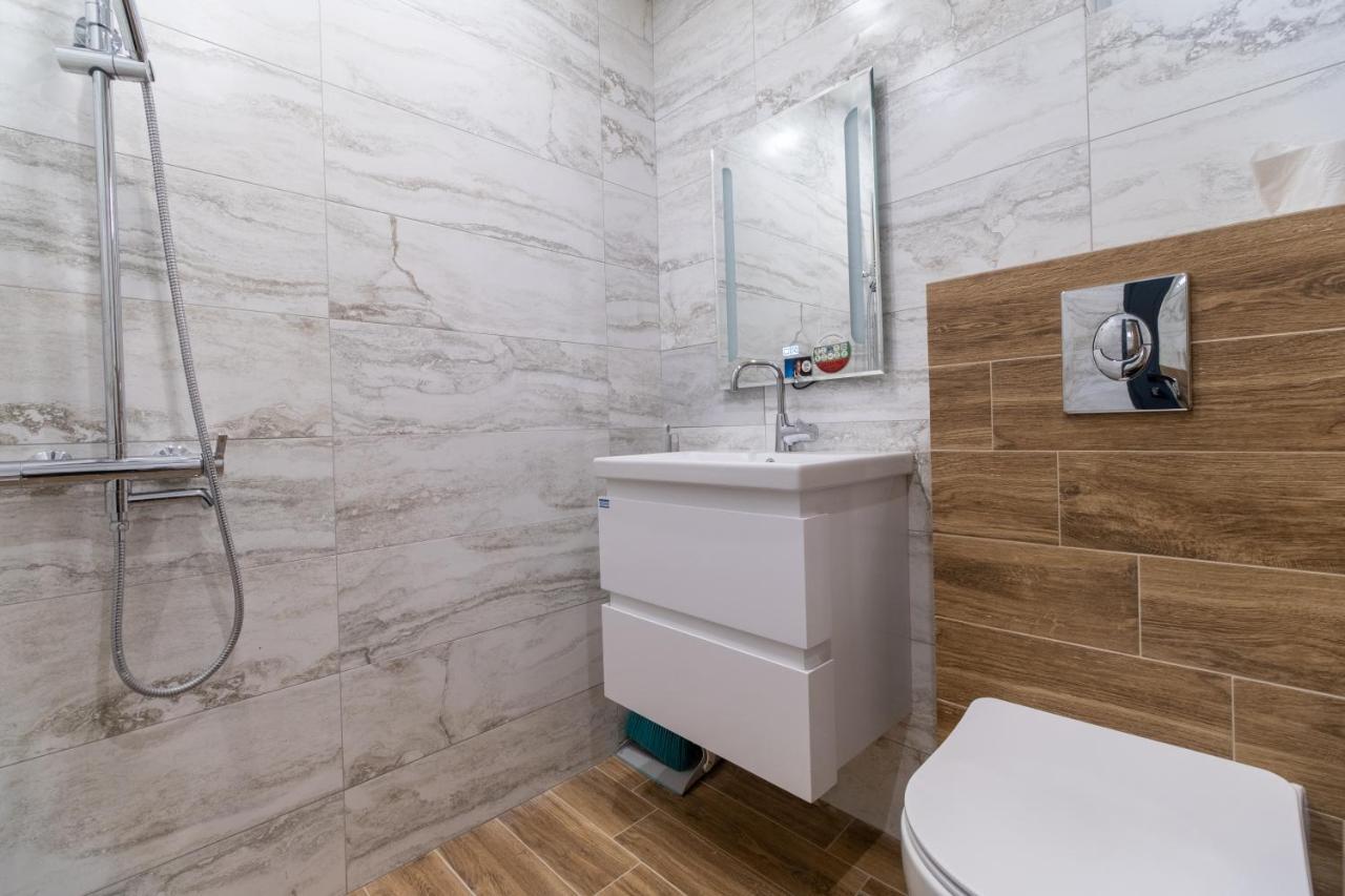 Chic 1Br Apartment With Balcony In Plovdiv Eksteriør bilde