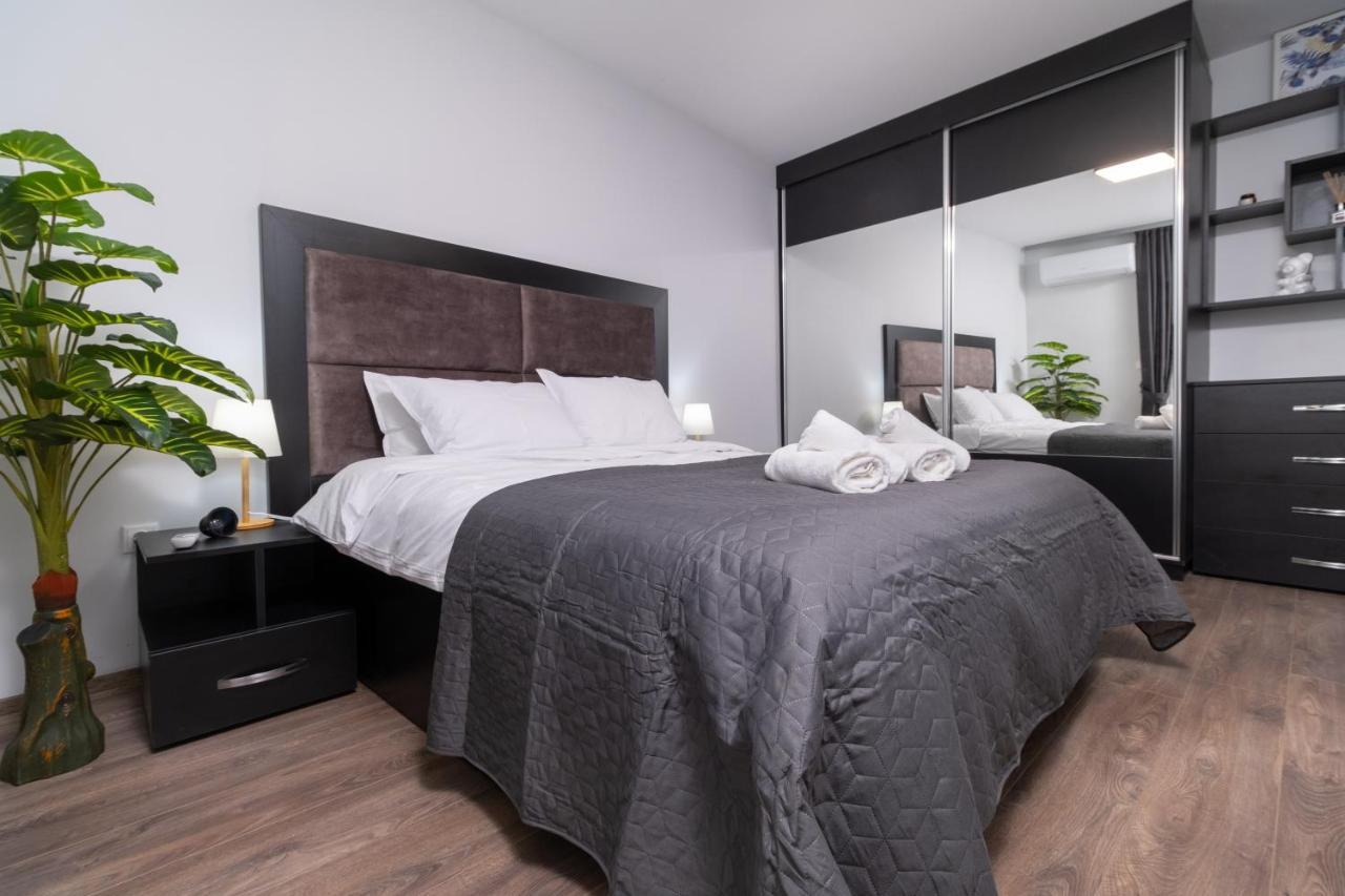 Chic 1Br Apartment With Balcony In Plovdiv Eksteriør bilde
