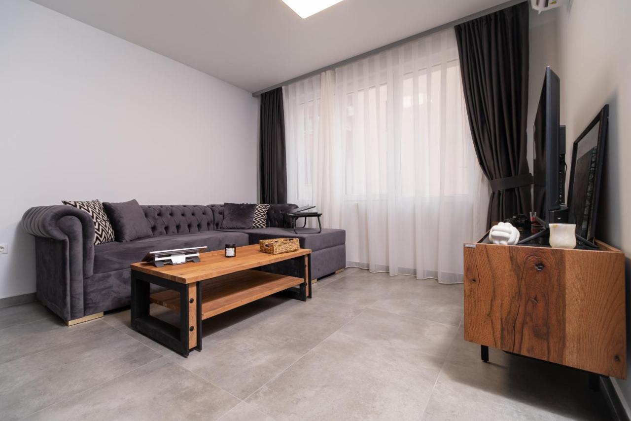 Chic 1Br Apartment With Balcony In Plovdiv Eksteriør bilde
