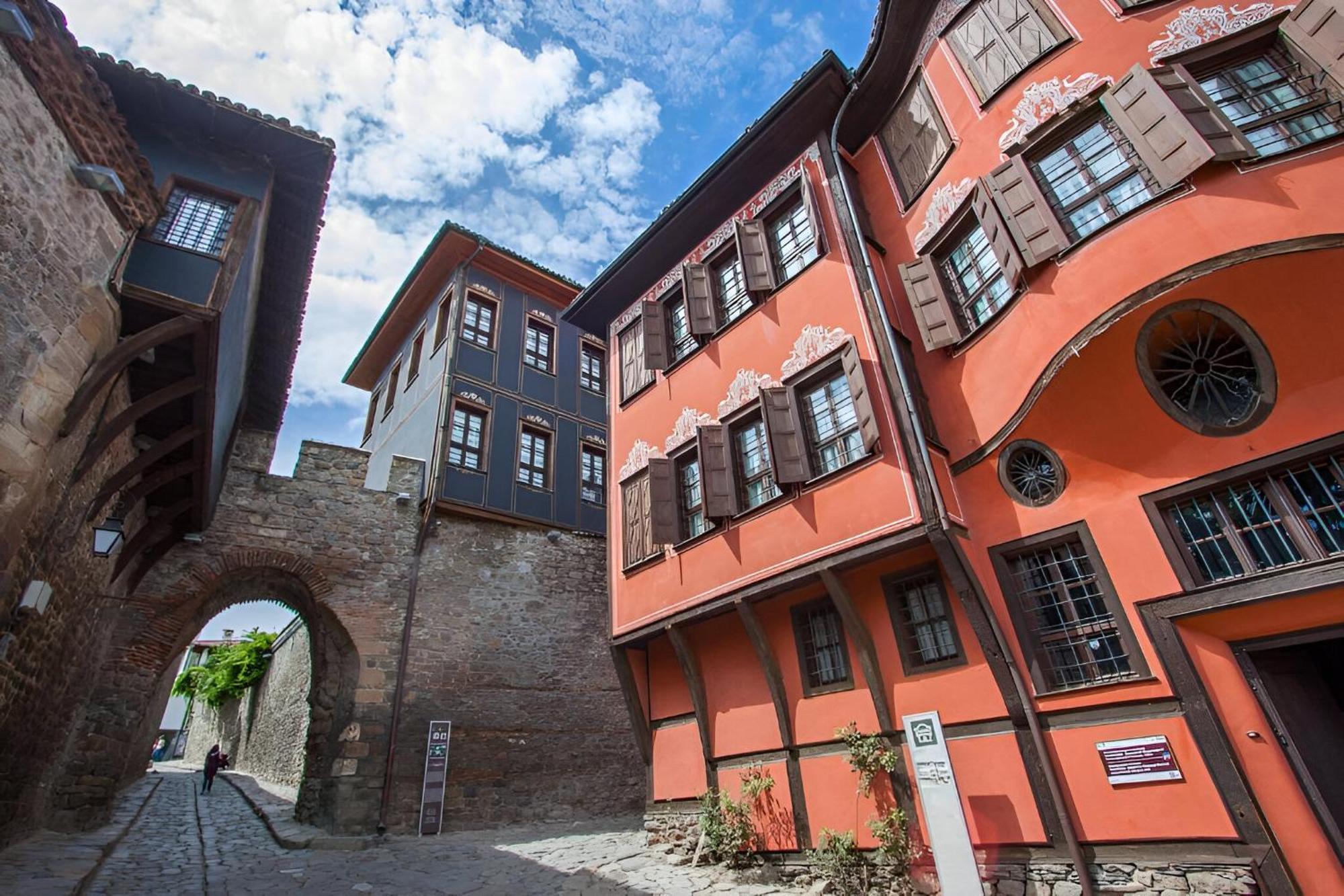 Chic 1Br Apartment With Balcony In Plovdiv Eksteriør bilde